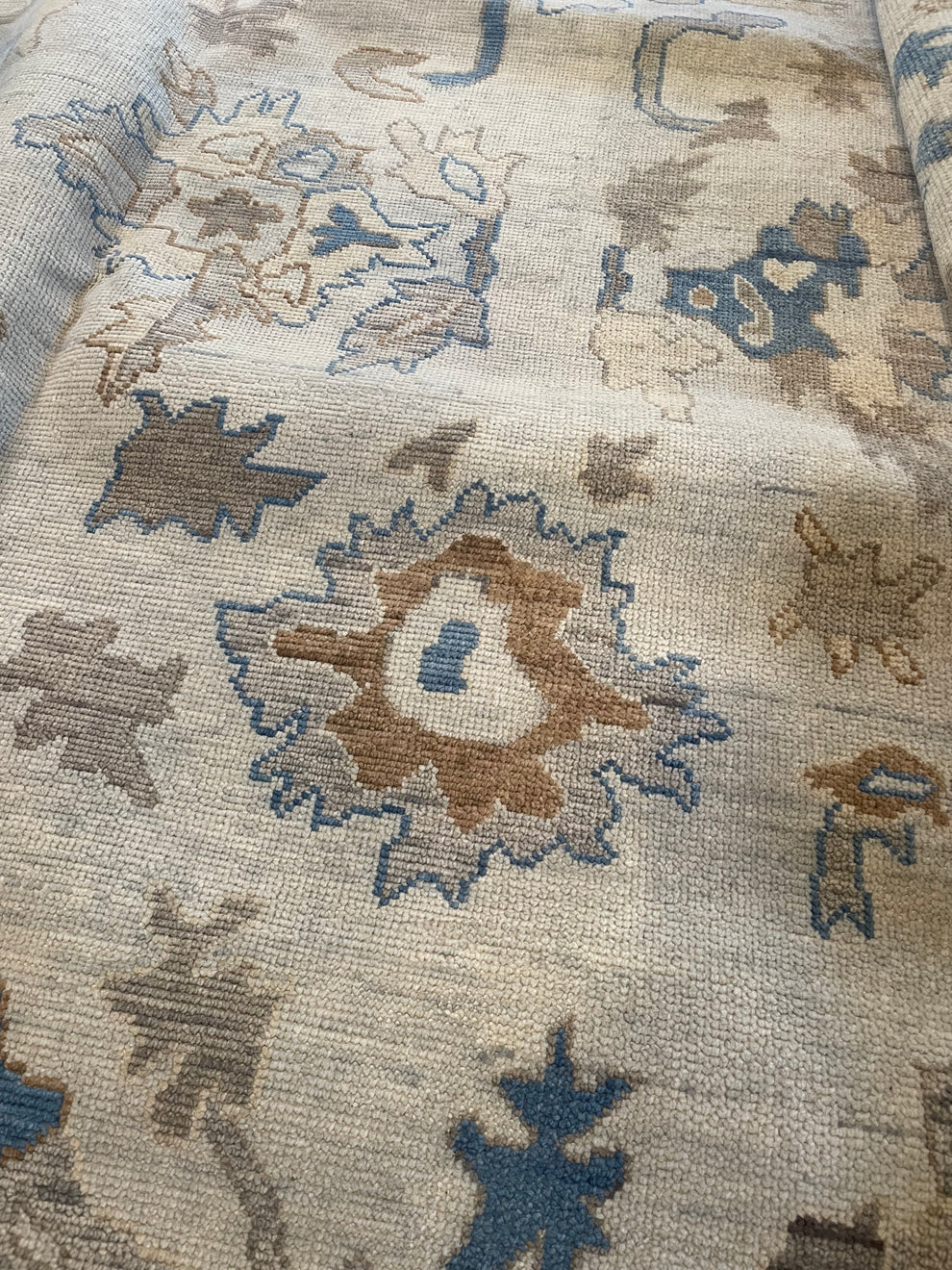 Handknotted Rug Turkish Knot Oushak Rug Traditional Area Rug Living Room Rug