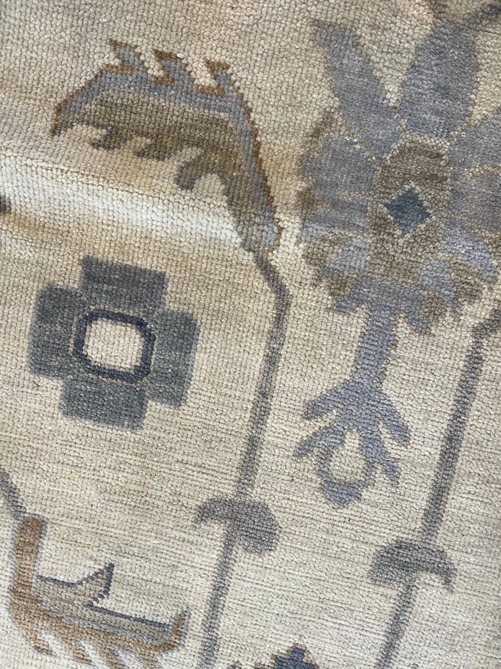 Handknotted  Rug Turkish Knot Oushak Rug Traditional Area Rug Living Room Rug