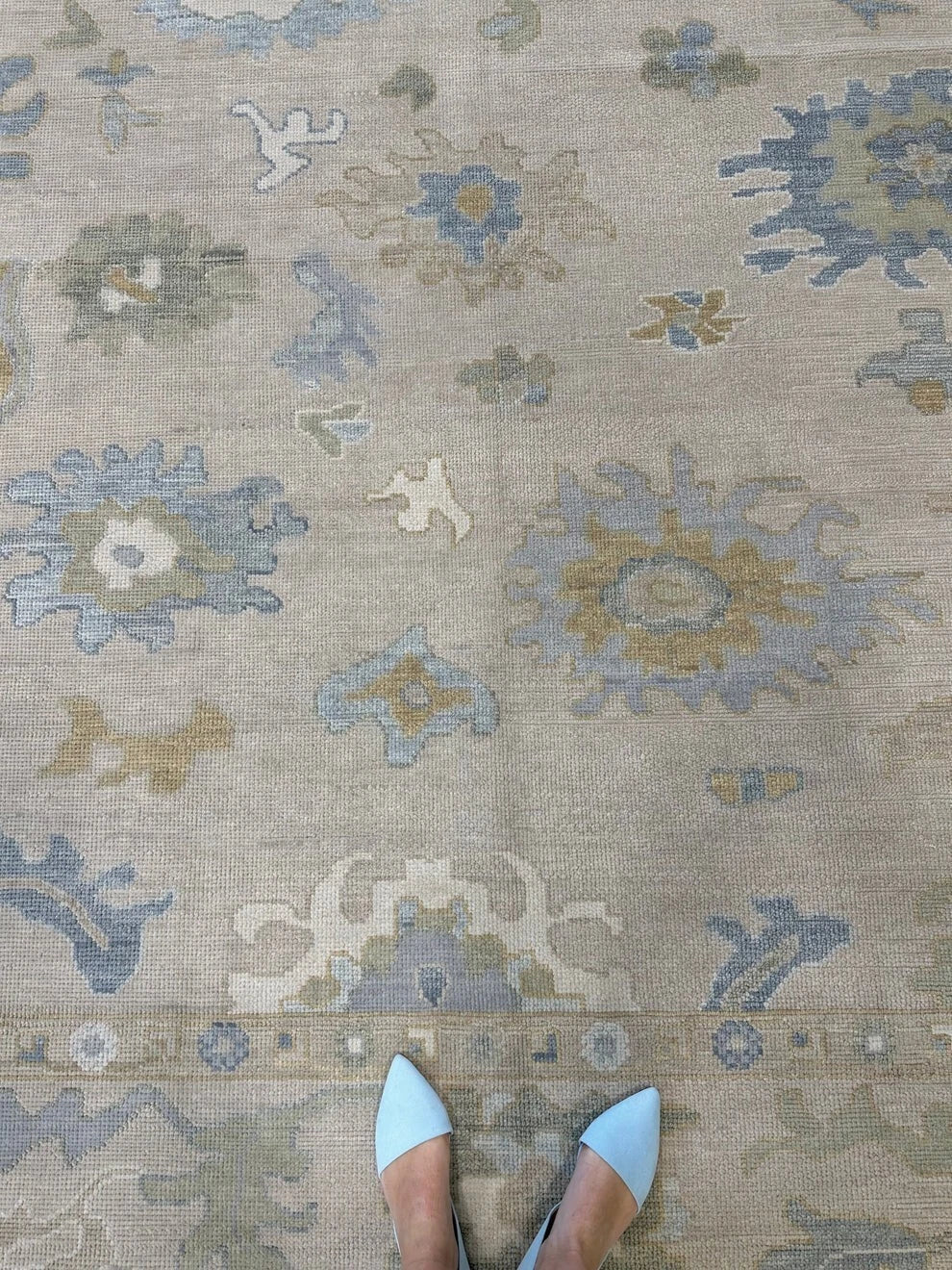 Traditional Handknotted  Rug Turkish Knot Oushak Rug  Area Rug Living Room Rug