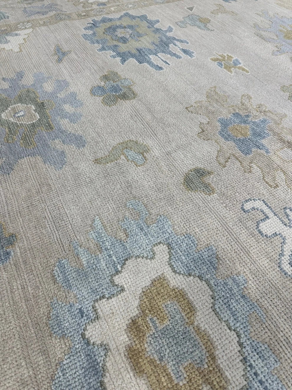 Traditional Handknotted  Rug Turkish Knot Oushak Rug  Area Rug Living Room Rug